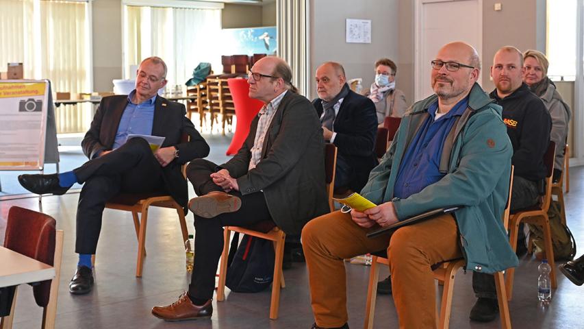 Als Gäste unserer Mitgliederversammlung konnten Landesvorsitzender Thomas Elvers, Vorstandsmitglied Thorsten Gronau, Landesgeschäftsführer Heribert Röhrig und das Mitglied der BKK Martin Retsch in Heiligenhafen begrüßt werden (v.l.n.r.).