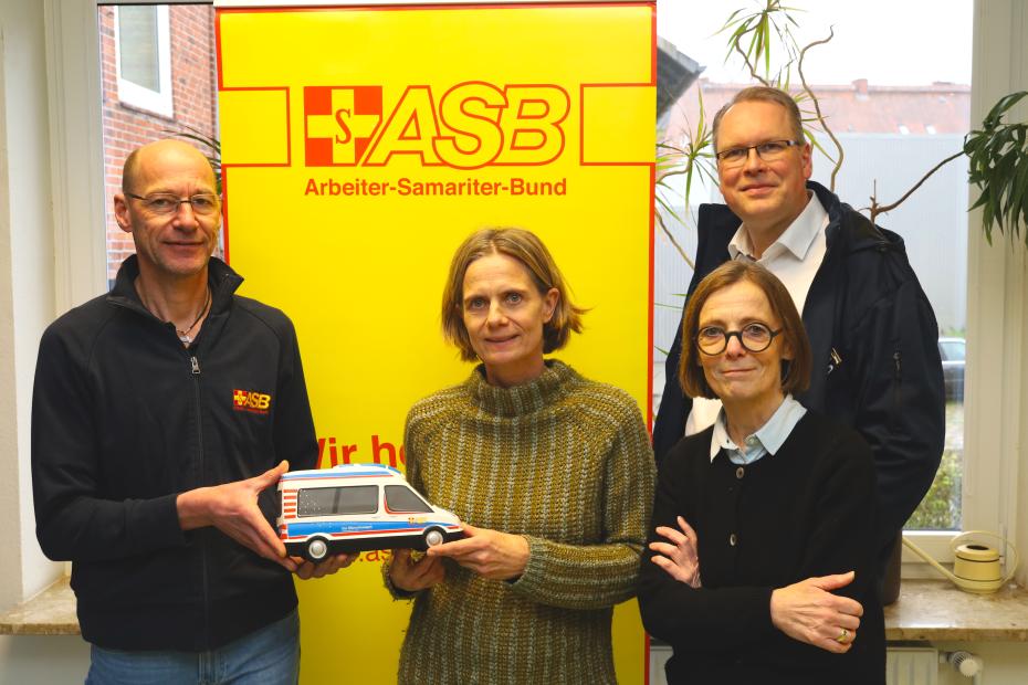 Spende Wünschewagen Lions-Club Kiel-Oben spendet 4000 Euro an den Wünschewagen.