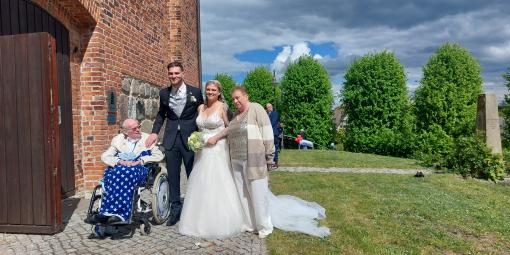 Wunschfahrt zur Hochzeit des Enkels Wunschfahrt zur Hochzeit des Enkels